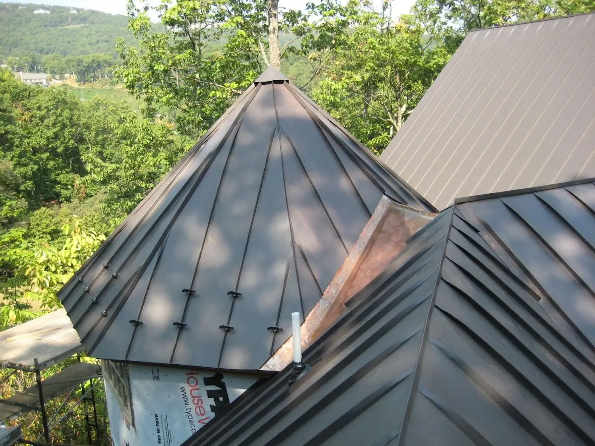 Professional Roof Tarp Installation by Craftsman Roofing in The Heathers
